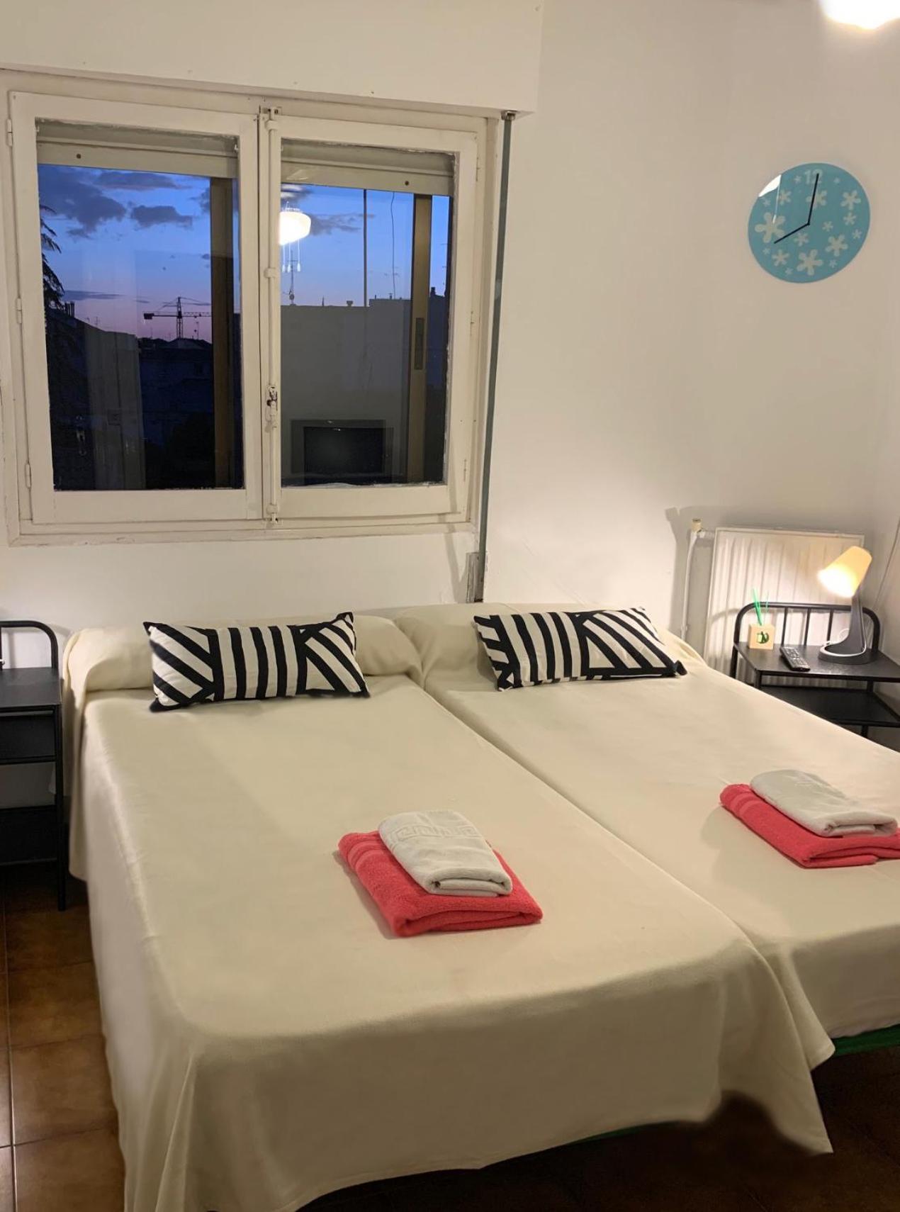 Hotel Y Restaurante Puerta De Aranda Аранда де Дуеро Екстериор снимка